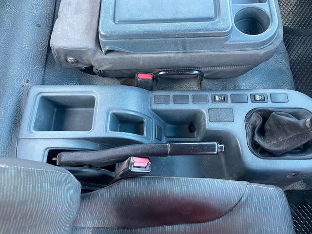 コンドル ３ｔ積ロング　ユニック４段Ｒ／Ｃ　６ＭＴ　フル装備　全塗装済（45枚目）