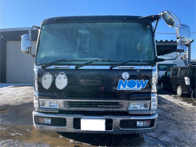 スーパーグレート ９．３ｔ積　四軸低床　セーフティローダー　タダノ４段Ｒ／Ｃ（2枚目）