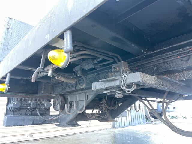 スーパーグレート ９．３ｔ積　四軸低床　セーフティローダー　タダノ４段Ｒ／Ｃ（29枚目）