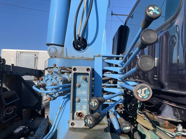 スーパーグレート ９．３ｔ積　四軸低床　セーフティローダー　タダノ４段Ｒ／Ｃ（50枚目）