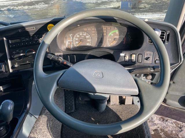 スーパーグレート ９．３ｔ積　四軸低床　セーフティローダー　タダノ４段Ｒ／Ｃ（63枚目）