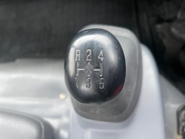 エルフトラック ２ｔ積　拡幅ワイドロング　平ボデー　４ＷＤ　５ＭＴ　フル装備（29枚目）