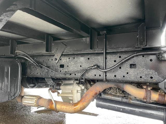 ダイナトラック ２ｔ積ワイドロング箱　４ＷＤ　５ＭＴ　フル装備　マルチゲート（15枚目）
