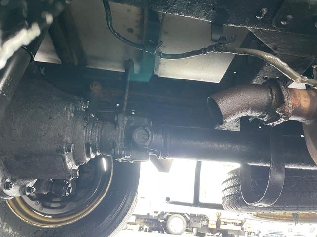 ダイナトラック ２ｔ積ワイドロング箱　４ＷＤ　５ＭＴ　フル装備　マルチゲート（17枚目）