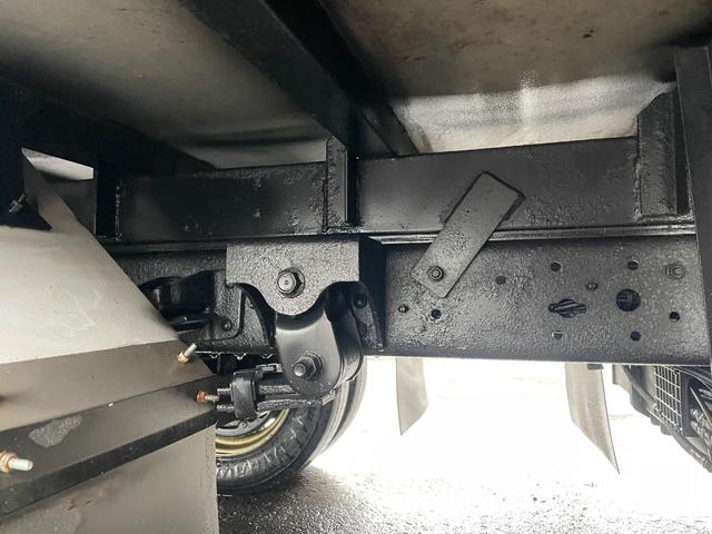 ダイナトラック ２ｔ積ワイドロング箱　４ＷＤ　５ＭＴ　フル装備　マルチゲート（22枚目）