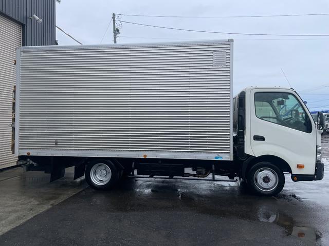 ダイナトラック ２ｔ積ワイドロング箱　４ＷＤ　５ＭＴ　フル装備　マルチゲート（4枚目）