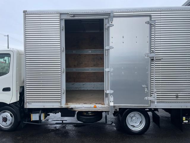 ダイナトラック ２ｔ積ワイドロング箱　４ＷＤ　５ＭＴ　フル装備　マルチゲート（9枚目）