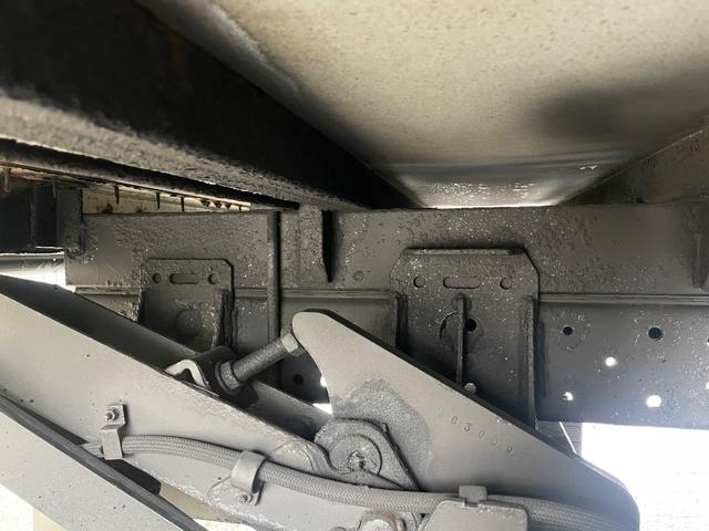 ダイナトラック ２ｔ積ワイドロング箱　４ＷＤ　５ＭＴ　フル装備　マルチゲート（19枚目）