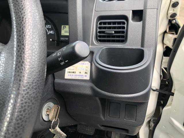 ハイゼットトラック スタンダード　エアコン　パワステ　４ＷＤ　三方開　平ボディ（11枚目）