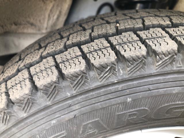 ハイゼットトラック スタンダード　エアコン　パワステ　４ＷＤ　三方開　平ボディ（20枚目）