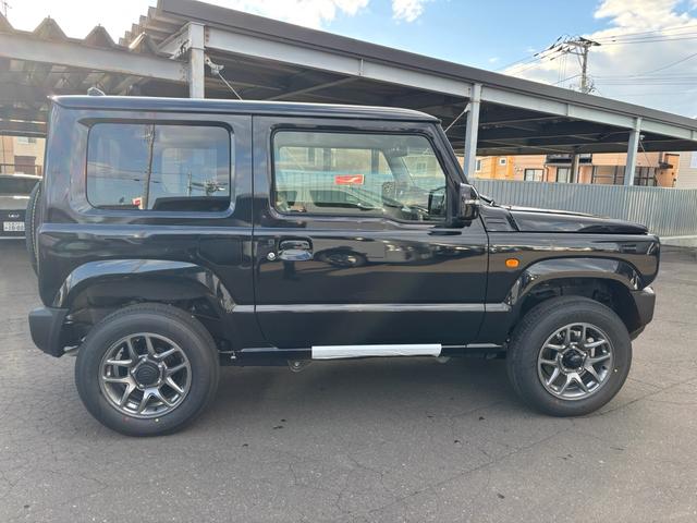 ジムニー ＸＣ　４ＷＤ　ＬＥＤヘッドランプ　オートハイビーム　シートヒーター　キーフリー　プッシュスタート（3枚目）