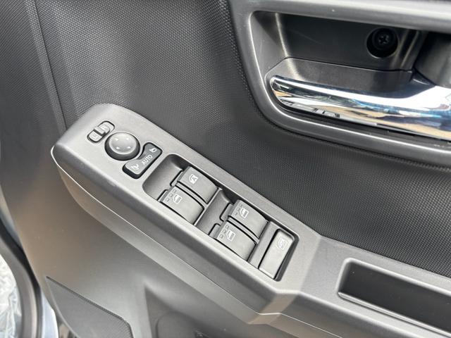 タフト Ｇ　バックカメラ　純正ナビ　純正ドラレコ　シートヒーター　純正アルミ　スマアシ　４ＷＤ（10枚目）