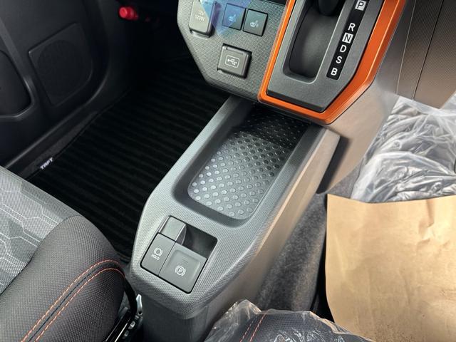 タフト Ｇ　バックカメラ　純正ナビ　純正ドラレコ　シートヒーター　純正アルミ　スマアシ　４ＷＤ（15枚目）