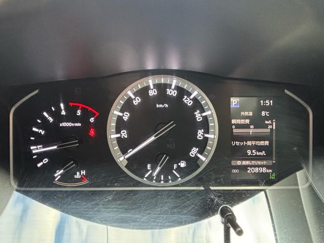 ハイエースバン ロングスーパーＧＬ　社外ナビ　バックカメラ　自動防眩インナーミラー　ＥＴＣ　両側スライドドア　冬タイヤ積込　４ＷＤ（9枚目）