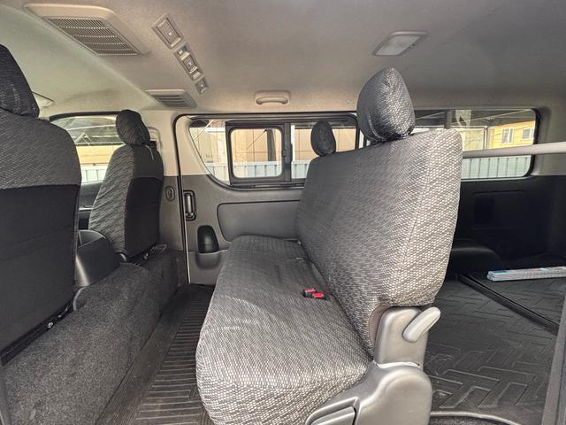 ハイエースバン ロングスーパーＧＬ　社外ナビ　バックカメラ　自動防眩インナーミラー　ＥＴＣ　両側スライドドア　冬タイヤ積込　４ＷＤ（21枚目）