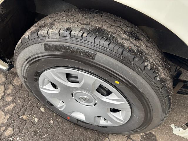 ハイエースバン ロングスーパーＧＬ　社外ナビ　バックカメラ　自動防眩インナーミラー　ＥＴＣ　両側スライドドア　冬タイヤ積込　４ＷＤ（25枚目）