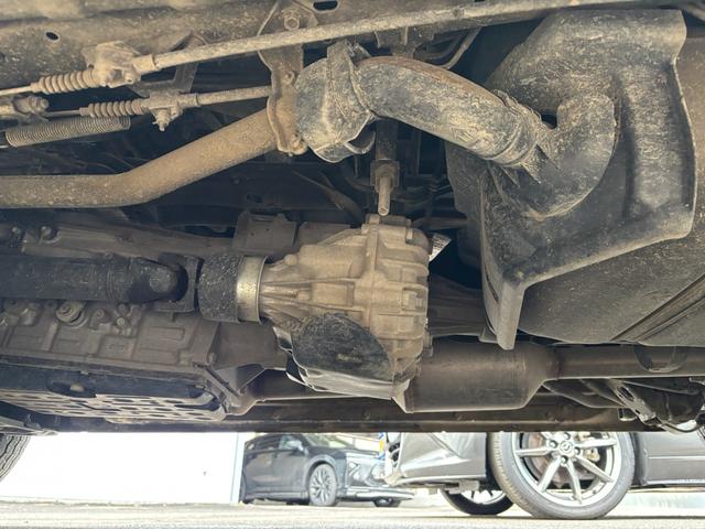 ハイエースバン ロングスーパーＧＬ　社外ナビ　バックカメラ　自動防眩インナーミラー　ＥＴＣ　両側スライドドア　冬タイヤ積込　４ＷＤ（29枚目）