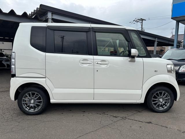 N-BOX G 4WD エアコン パワステ パワーウィンドウ 前席シートヒーター(3枚目)