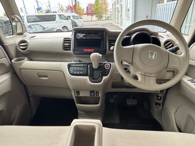 N-BOX G 4WD エアコン パワステ パワーウィンドウ 前席シートヒーター(8枚目)