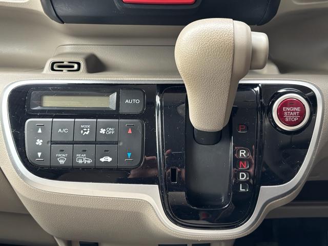 N-BOX G 4WD エアコン パワステ パワーウィンドウ 前席シートヒーター(13枚目)
