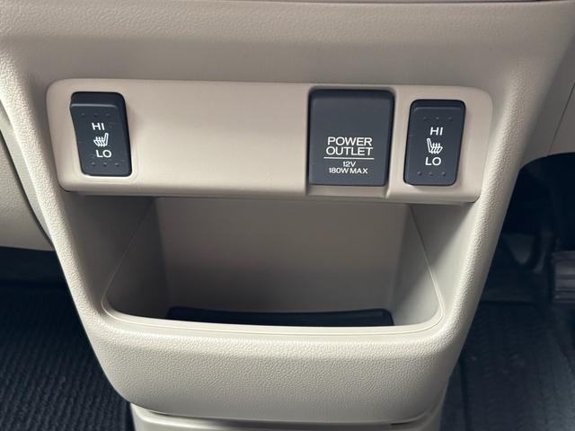 N-BOX G 4WD エアコン パワステ パワーウィンドウ 前席シートヒーター(14枚目)