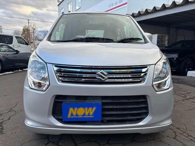 ワゴンＲ ＦＸリミテッド　４ＷＤ　ＡＢＳ　スマートキー　シートヒーター　エアコン　パワステ　パワーウィンドウ（2枚目）