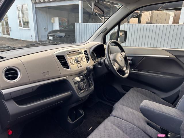 ワゴンＲ ＦＸリミテッド　４ＷＤ　ＡＢＳ　スマートキー　シートヒーター　エアコン　パワステ　パワーウィンドウ（18枚目）