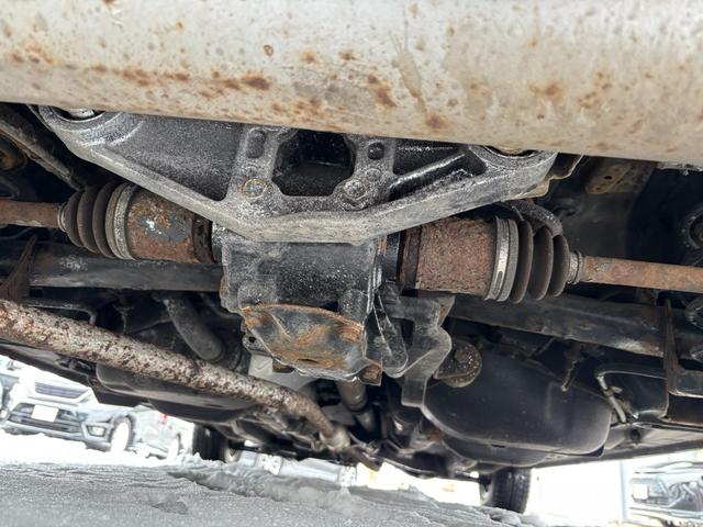 ヴィッツ Ｆ　シエル　４ＷＤ　ＡＢＳ　スマートキー　エアコン　パワステ　パワーウィンドウ　ＥＴＣ（25枚目）