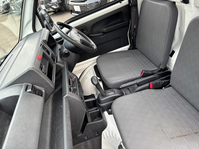ハイゼットトラック スタンダード 4WD エアコン パワステ ETC 3方開 平ボディ(19枚目)