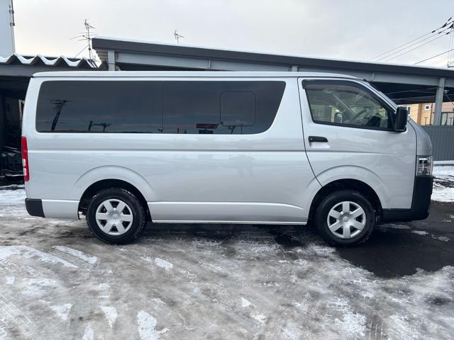 ハイエースバン ロングDX LEDヘッドライト デジタルインナーミラー バックカメラ リアヒーター 純正エンジンスターター 3/6/9人乗り 社外シートカバー(3枚目)