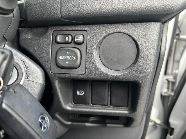 ハイエースバン ロングDX LEDヘッドライト デジタルインナーミラー バックカメラ リアヒーター 純正エンジンスターター 3/6/9人乗り 社外シートカバー(11枚目)