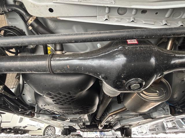 タント Ｘ　４ＷＤ　ＳＡＩＩＩ　シートヒーター　スマートキー　片側パワースライドドア　ＡＢＳ　４ＷＤ（28枚目）