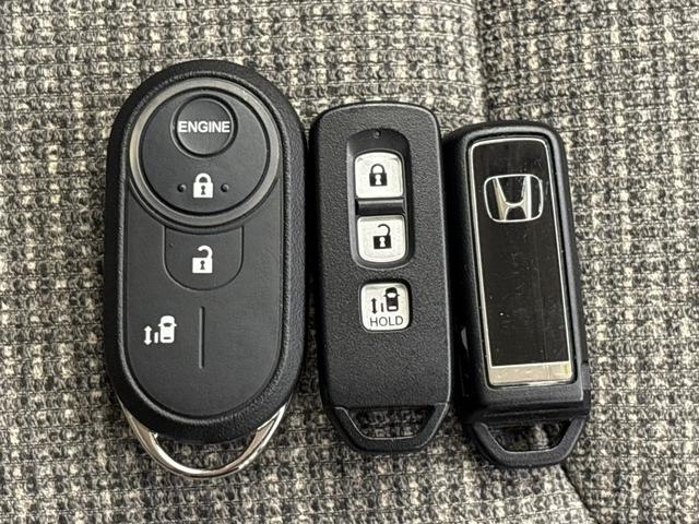 Ｎ－ＢＯＸ Ｇ・Ｌホンダセンシング　純正ナビ　バックカメラ　ＥＴＣ　エンジンスターター　Ｂｌｕｅｔｏｏｔｈ機能　ＬＥＤヘッドライト　シートヒーター（16枚目）