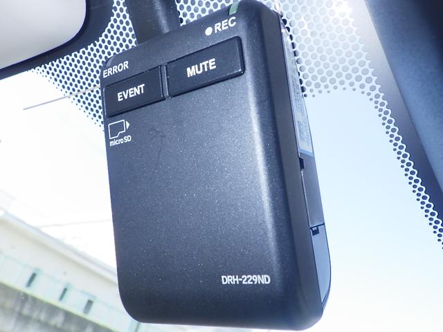 Ｎ－ＯＮＥ オリジナル　ＬＥＤヘッドライト　クルーズコントロール　シートヒーター　純正ナビ　バックカメラ　ＥＴＣ　ドライブレコーダー（16枚目）
