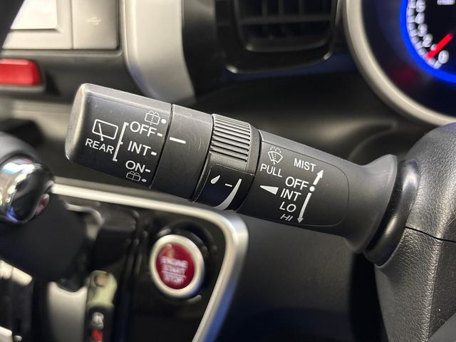 Ｎ－ＢＯＸカスタム ＧＳＳブラックスタイルパッケージ　両側電動スライドドア　シートヒーター　ディスプレイオーディオ　バックカメラ　エンジンスターター　ＥＴＣ（31枚目）