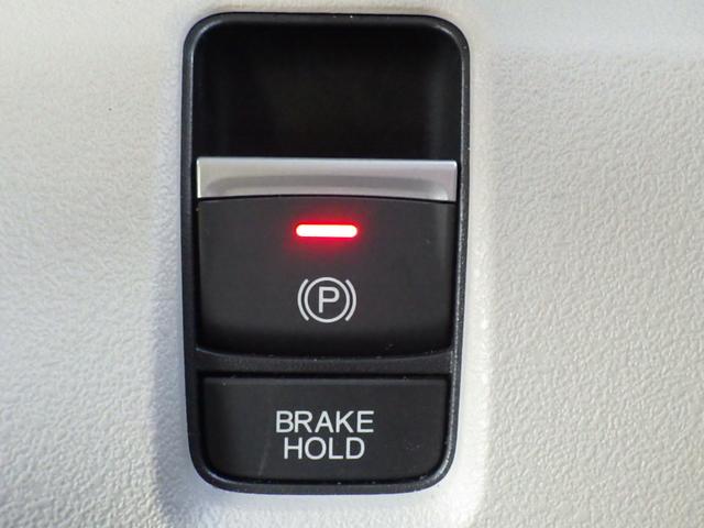 N-BOX ベースグレード ワンオーナー 両側電動スライドドア クルーズコントロール シートヒーター LEDヘッドライト 純正ナビ バックカメラ ETC ドラレコ(7枚目)