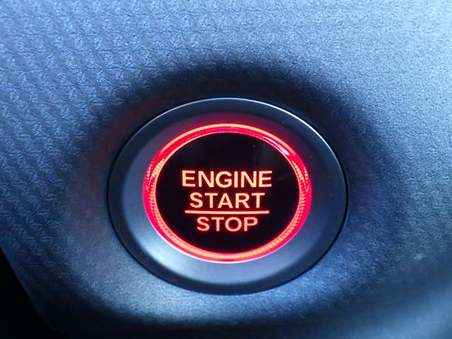 フリード+ G・ホンダセンシング ワンオーナー LEDヘッドライト 両側電動スライドドア クルーズコントロール シートヒーター 純正ナビ バックカメラ ETC ドライブレコーダー(前後)(19枚目)