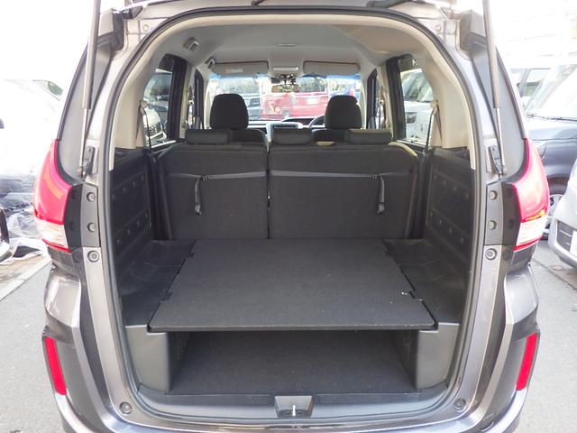 フリード+ G・ホンダセンシング ワンオーナー LEDヘッドライト 両側電動スライドドア クルーズコントロール シートヒーター 純正ナビ バックカメラ ETC ドライブレコーダー(前後)(39枚目)