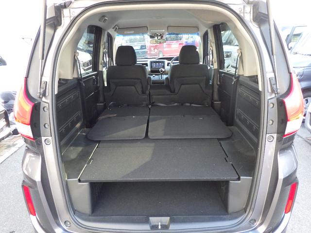 フリード+ G・ホンダセンシング ワンオーナー LEDヘッドライト 両側電動スライドドア クルーズコントロール シートヒーター 純正ナビ バックカメラ ETC ドライブレコーダー(前後)(40枚目)