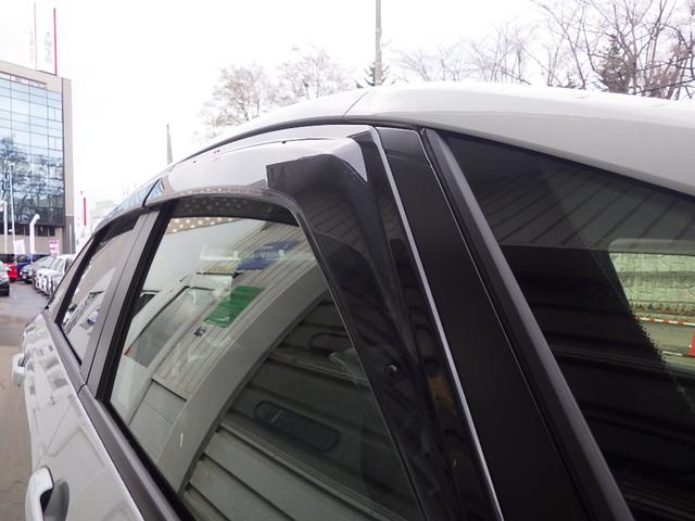 フィット ｅ：ＨＥＶホーム　ワンオーナー　ＬＥＤヘッドライト　クルーズコントロール　純正ナビ　バックカメラ　エンジンスターター　ドライブレコーダー（52枚目）