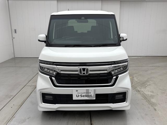 Ｎ－ＢＯＸカスタム Ｌターボ　クルーズコントロール　シートヒーター　パドルシフト　エンジンスターター　純正ナビ　バックカメラ　ＥＴＣ（2枚目）