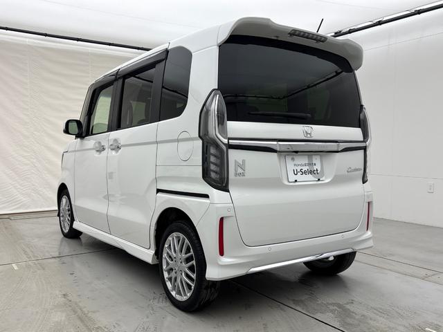 Ｎ－ＢＯＸカスタム Ｌターボ　クルーズコントロール　シートヒーター　パドルシフト　エンジンスターター　純正ナビ　バックカメラ　ＥＴＣ（6枚目）