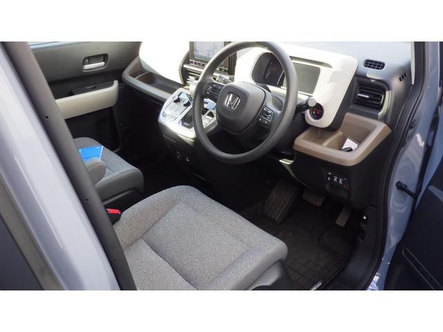 フリード エアー　ワンオーナー　クルーズコントロール　両側電動スライドドア　ＬＥＤヘッドライト　シートヒーター（4枚目）