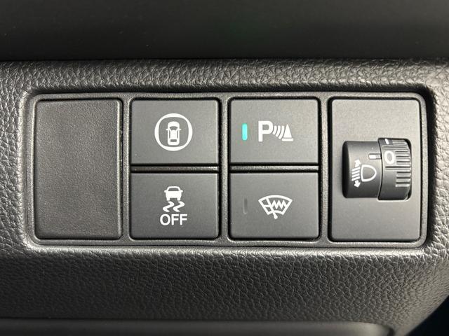 ヴェゼル ｅ：ＨＥＶＸ　４ＷＤ　ディーラーオプションナビ　リアカメラ　ドライブレコーダー　ＣＤ　ブルートゥース　ＵＳＢ　ＬＥＤヘッドライト　ホンダセンシング（22枚目）