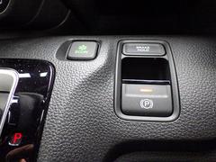 ���֥졼���ۡ���ɢ��֥졼���ڥ����Ƨ��Ǽ֤���ߤ������塢�֥졼���ڥ��뤫��­��Υ���Ƥ�֥졼��������³���뵡ǽ�Ǥ������ڤ修���Ԥ�����ߤ���ݤ�­����ô��ڸ����뤳�Ȥ��Ǥ��ޤ��� 5