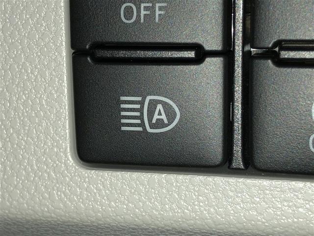 ピクシスエポック X SAIII 誤発進抑制機能 横滑防止装置 キーレスエントリー LEDヘッドライト ETC アイドリングストップ 4WD ナビ バックカメラ ABS エアコン Wエアバック メモリーナビ(20枚目)