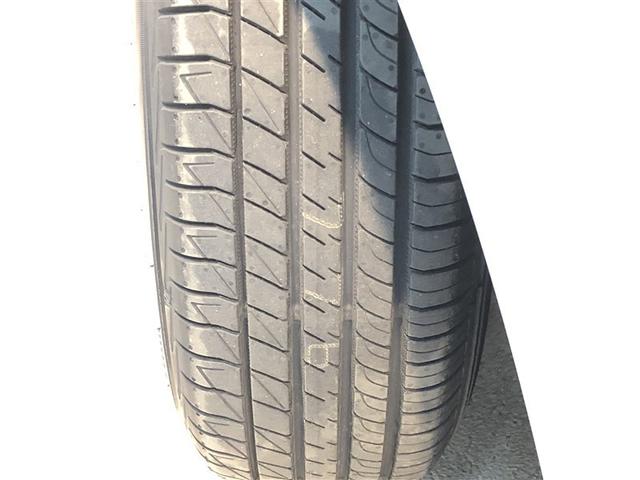 ヤリス X 追突防止装置 フルセグTV VSC スマートキー&プッシュスタート イモビライザー 寒冷地仕様 Bカメラ マニュアルエアコン ETC付 Aクルコン アイドリングストップ レンタアップ 4WD ABS(33枚目)