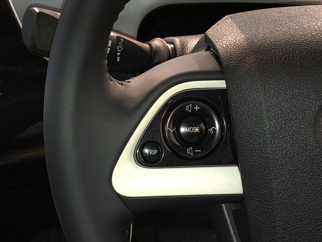 プリウス S 4wd ワンセグTV エアコン LEDヘッドライト ETC車載器 盗難防止システム メモリナビ パワーステアリング カーテンエアバック ABS エアバッグ スマートキー キーレスエントリー AUX(13枚目)