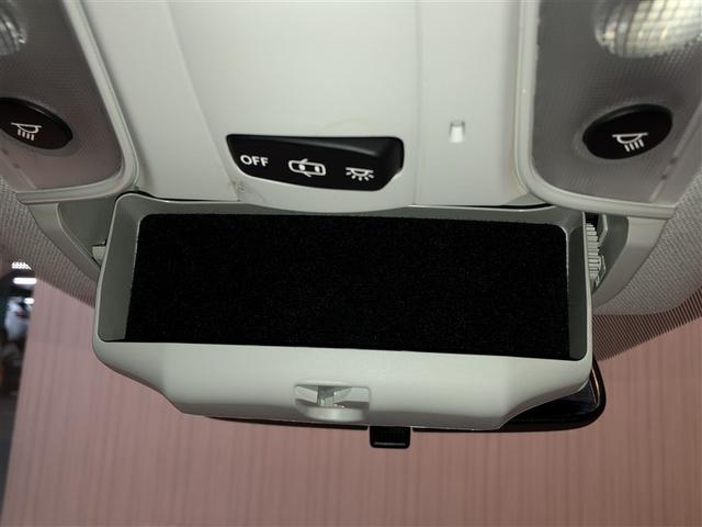 プリウス S 4wd ワンセグTV エアコン LEDヘッドライト ETC車載器 盗難防止システム メモリナビ パワーステアリング カーテンエアバック ABS エアバッグ スマートキー キーレスエントリー AUX(24枚目)