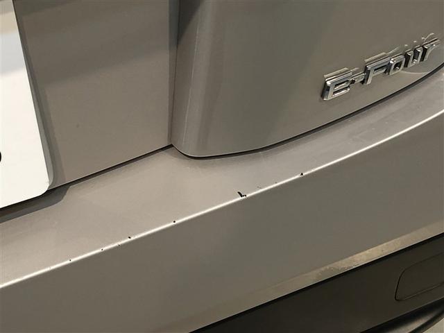 プリウス S 4wd ワンセグTV エアコン LEDヘッドライト ETC車載器 盗難防止システム メモリナビ パワーステアリング カーテンエアバック ABS エアバッグ スマートキー キーレスエントリー AUX(37枚目)